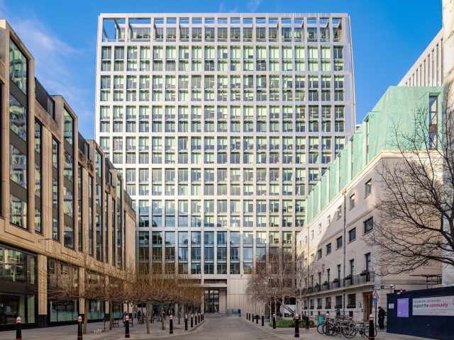 2-Aldermanbury-Square