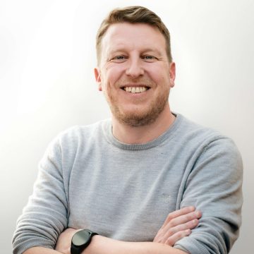 Oli-Engineering-Director